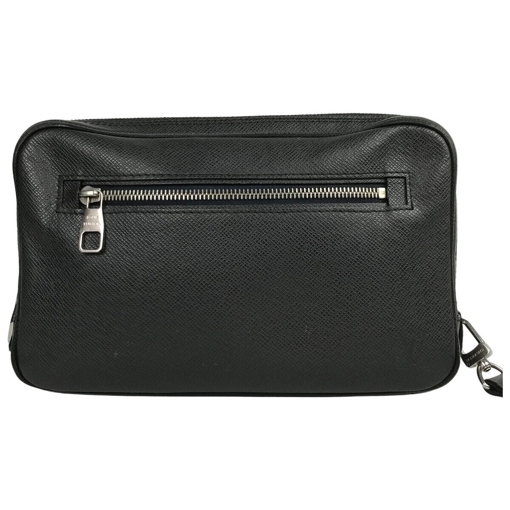 LOUIS VUITTON Taiga Neo Pavel Ardoise Shoulder Bag Clutch Black